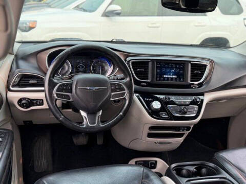 2019 Chrysler Pacifica Touring L