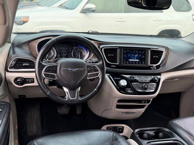 2019 Chrysler Pacifica Touring L