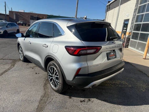 2023 Ford Escape Hybrid Active