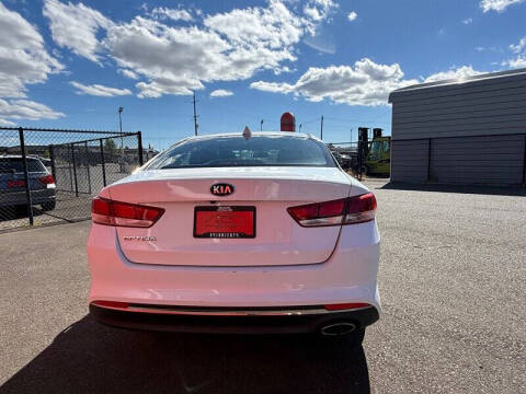 2017 Kia Optima LX