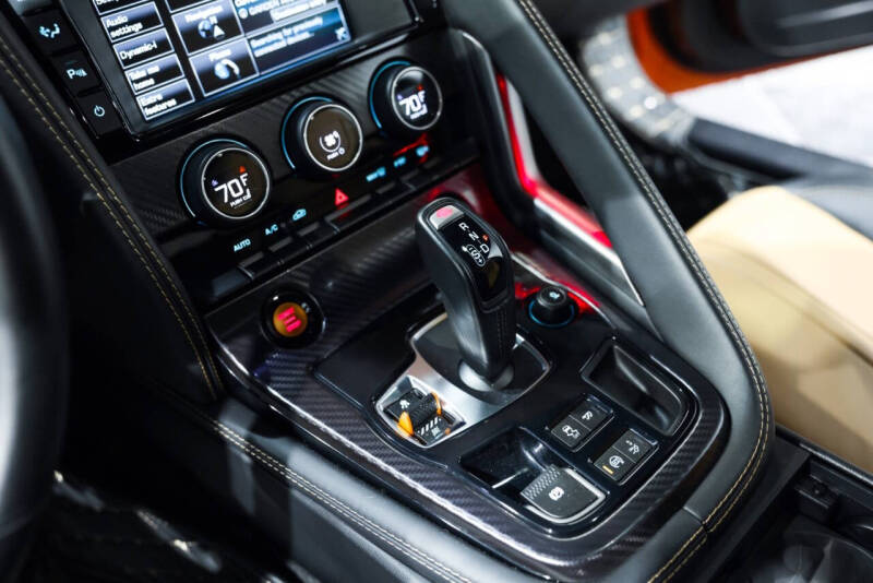 2015 Jaguar F-TYPE R