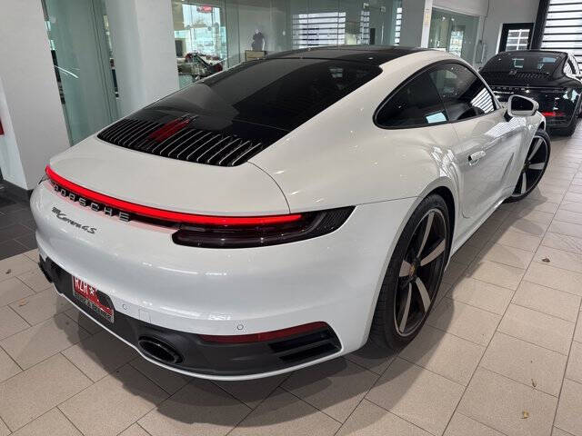 2020 Porsche 911 Carrera 4S