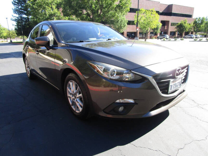 2015 Mazda MAZDA3 i Touring