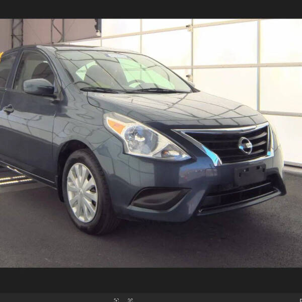 2017 Nissan Versa 1.6 S