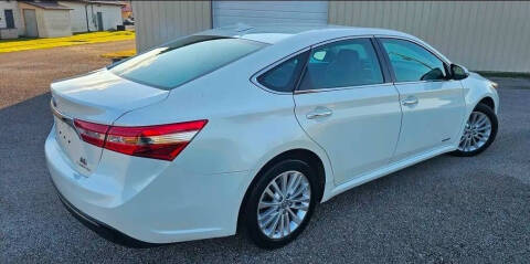 2013 Toyota Avalon Hybrid XLE Premium