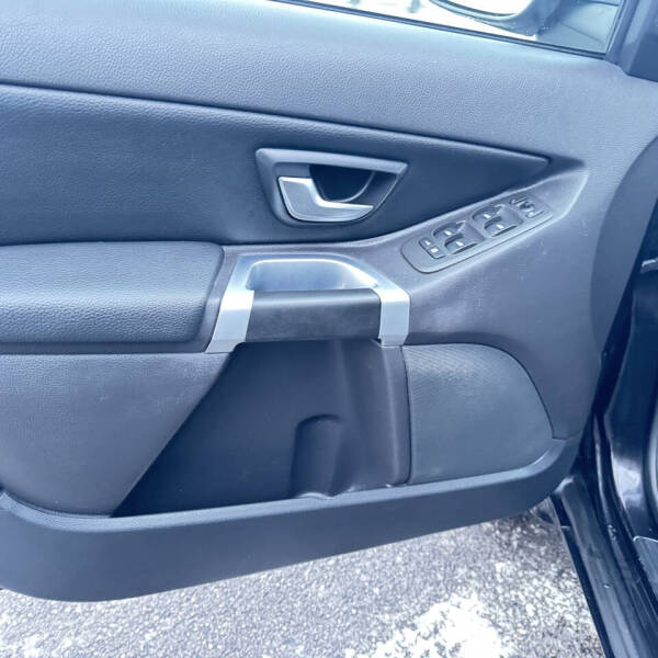 2013 Volvo XC90 3.2 Premier Plus