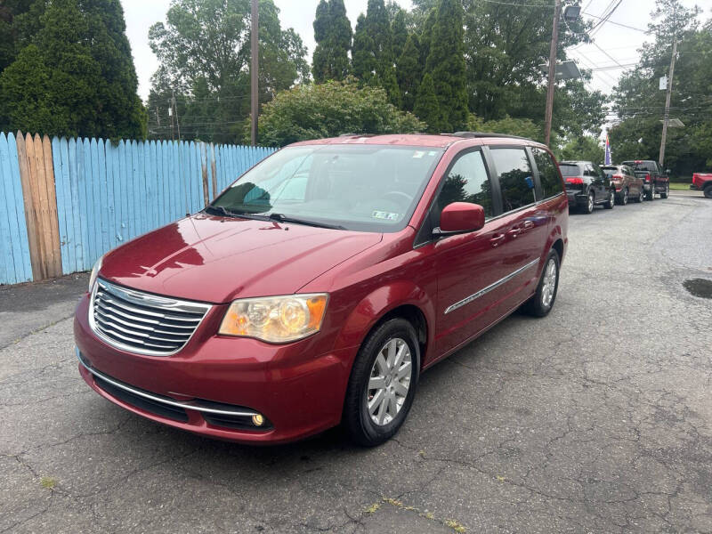 2014 Chrysler Town and Country Touring