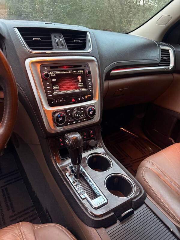 2016 GMC Acadia SLT-1