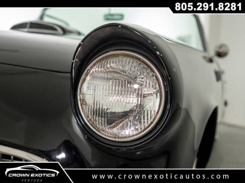 1955 Ford Thunderbird