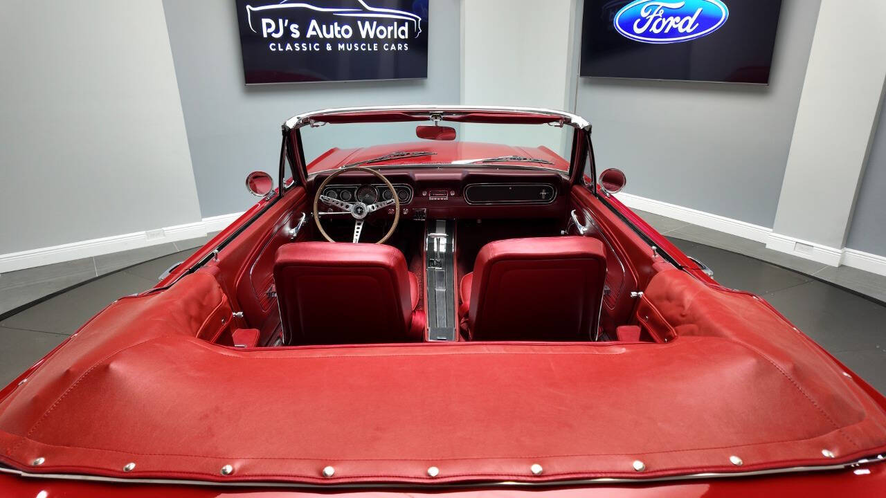 1966 Ford Mustang 26