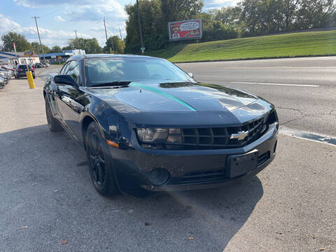 2013 Chevrolet Camaro for sale at Ideal Cars in Hamilton OH