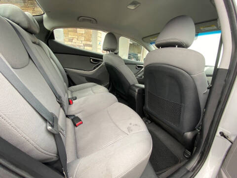2011 Hyundai Elantra GLS