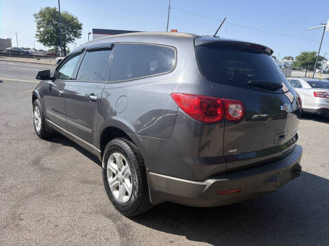 2012 Chevrolet Traverse LS