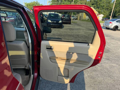 2011 Ford Escape XLT