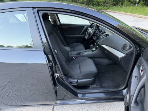 2013 Mazda MAZDA3 i SV