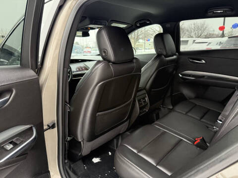 2020 Cadillac XT4 Premium Luxury