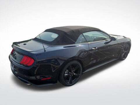 2021 Ford Mustang EcoBoost
