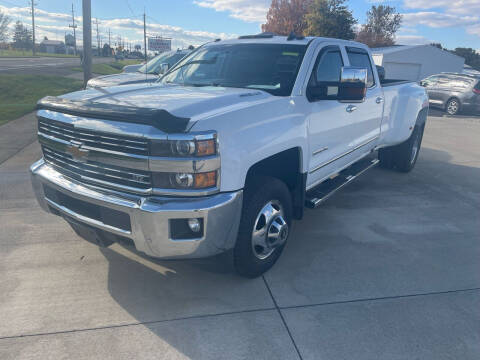 2016 Chevrolet Silverado 3500HD for sale at Jim Elsberry Auto Sales in Paris IL