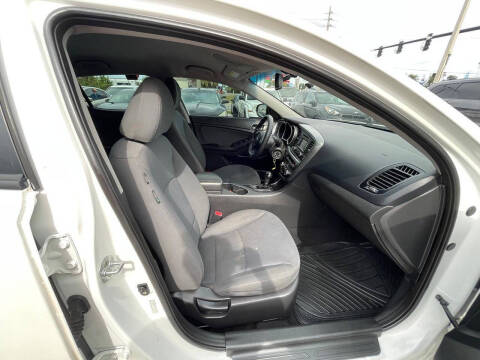 2015 Kia Optima LX