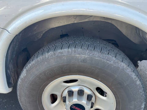 2019 GMC Savana 2500