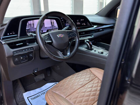 2023 Cadillac Escalade Sport