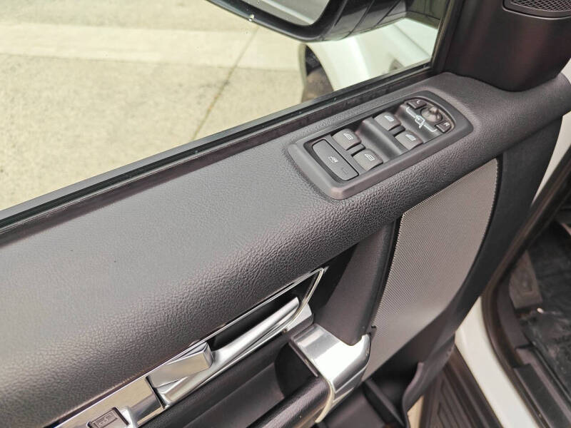 2015 Land Rover LR4 HSE