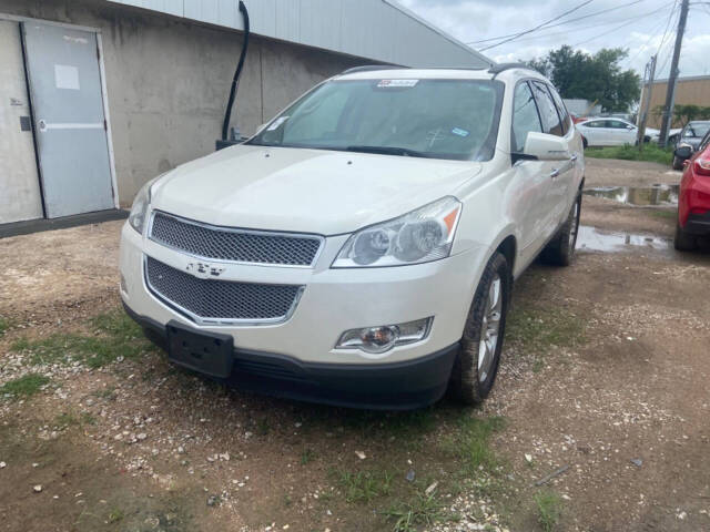 2011 Chevrolet Traverse for sale at Kathryns Auto Sales in Oklahoma City, OK