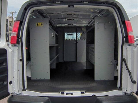 2025 Chevrolet Express 2500