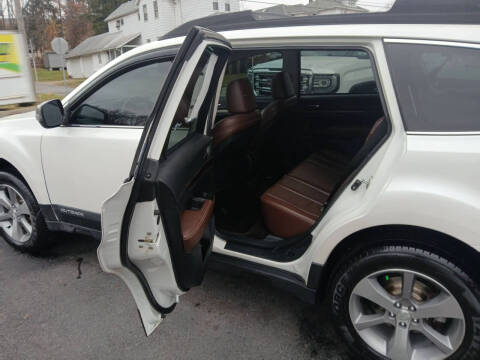 2014 Subaru Outback 3.6R Limited