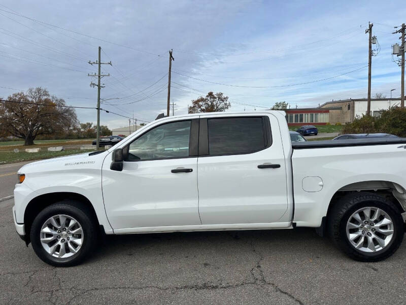 2020 Chevrolet Silverado 1500 Custom