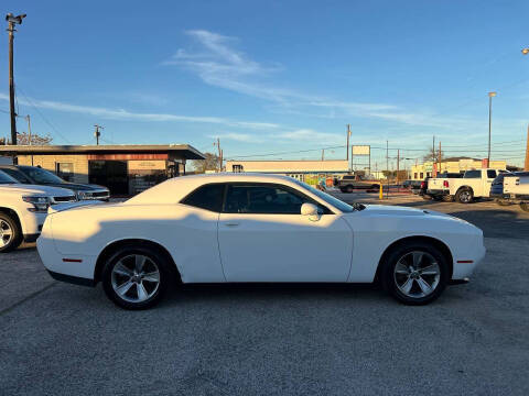 2018 Dodge Challenger SXT