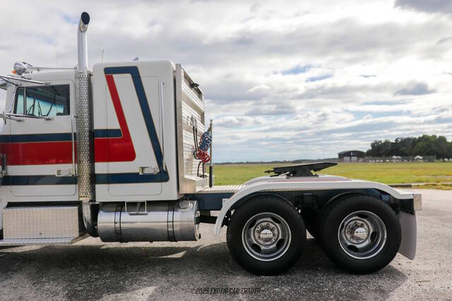 1985 Peterbilt 359