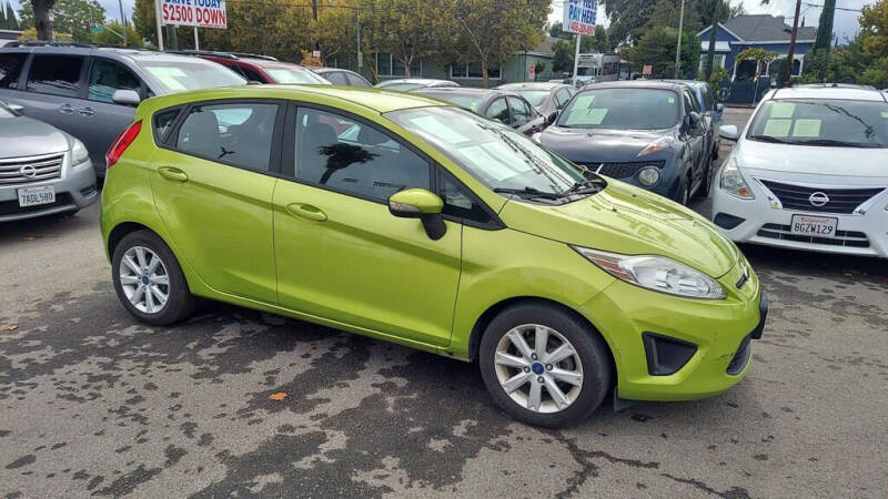 2013 Ford Fiesta SE