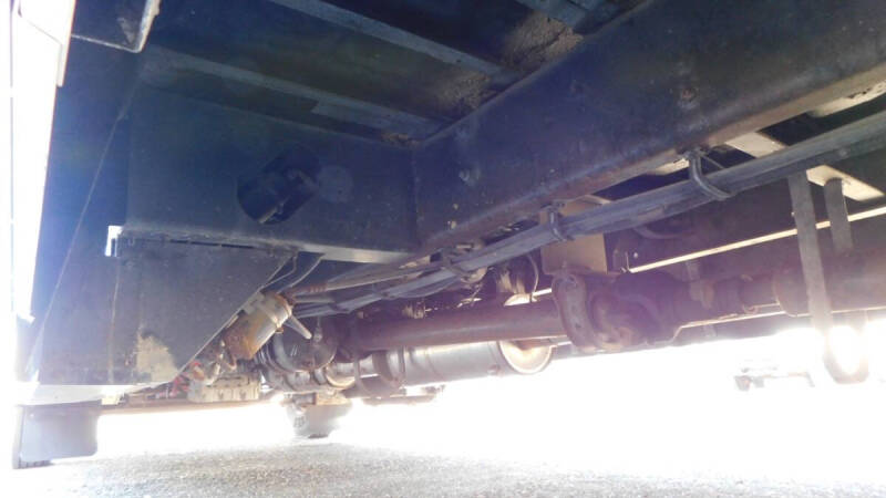 2013 Freightliner B2 Chassis