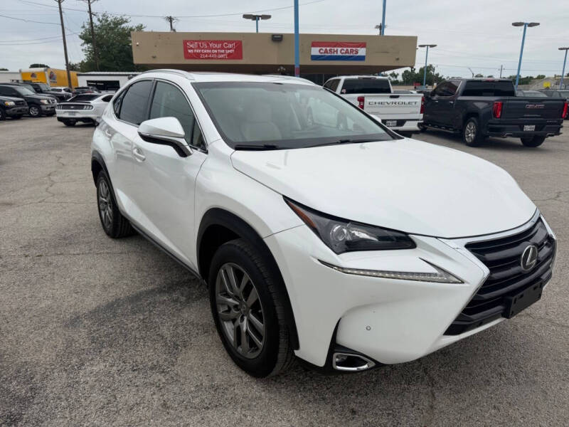 2015 Lexus NX 200t