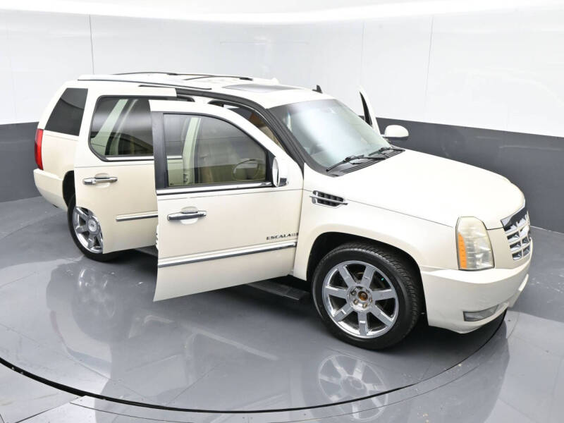 2010 Cadillac Escalade Premium