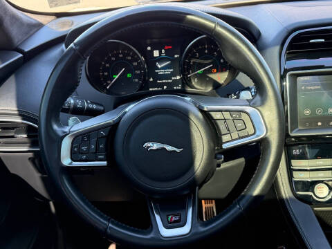 2020 Jaguar F-PACE S