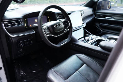 2023 Jeep Wagoneer Series III