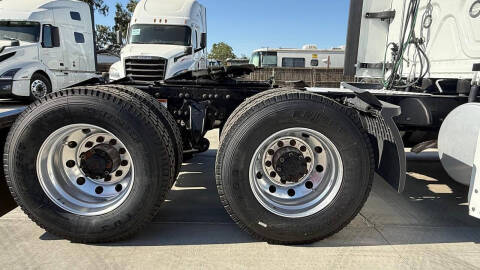 2022 Freightliner Cascadia