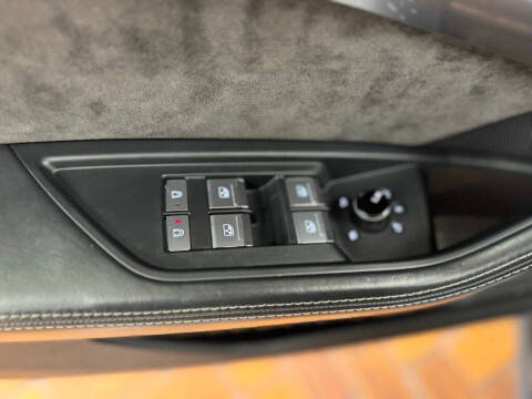 2019 Audi e-tron quattro Prestige