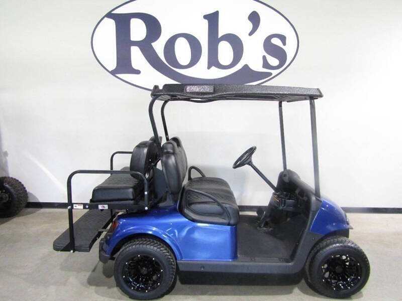 2020 E-Z-GO RXV