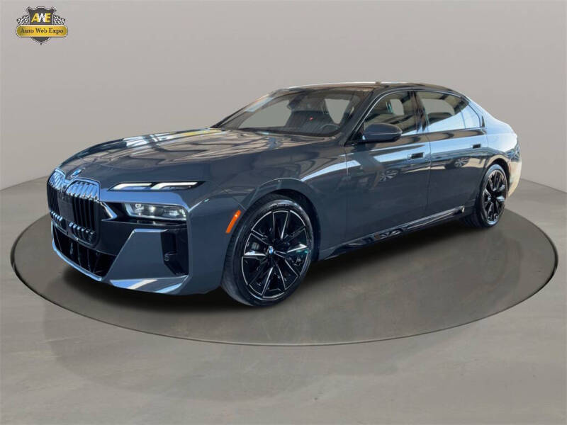 2023 BMW 7 Series 740i