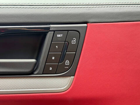 2024 Porsche Cayenne