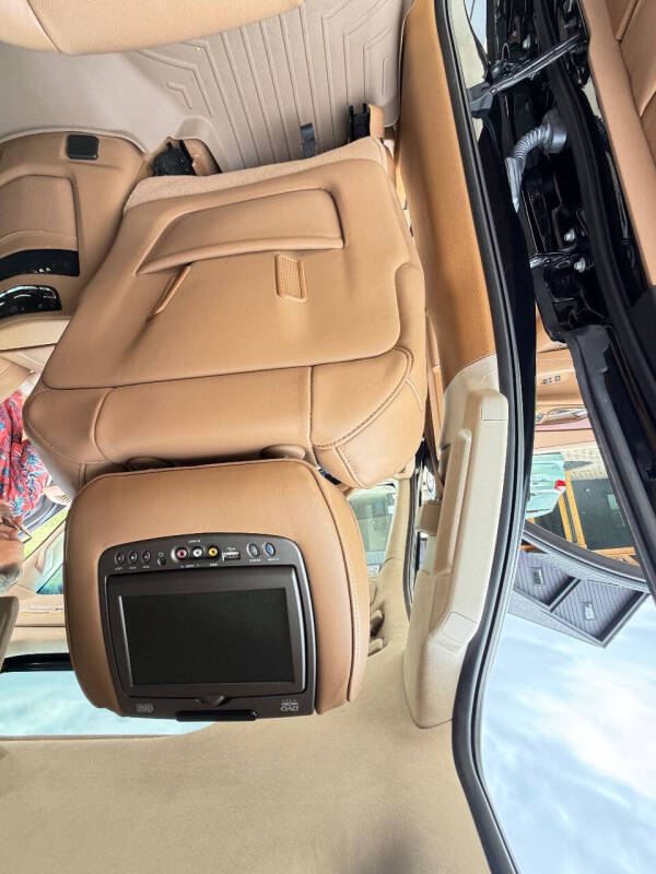 2016 Cadillac Escalade Platinum