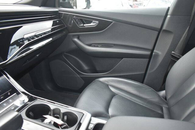 2019 Audi Q8 quattro Premium 55 TFSI