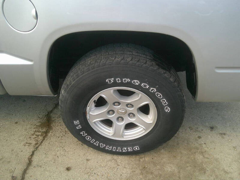 2005 Dodge Dakota SLT