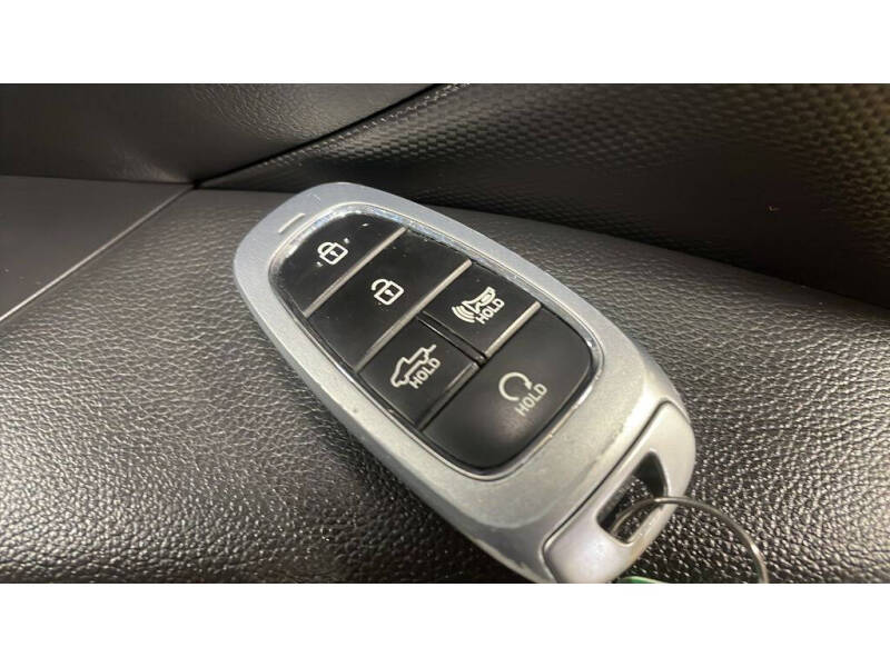 2023 Hyundai Santa Cruz SEL Premium