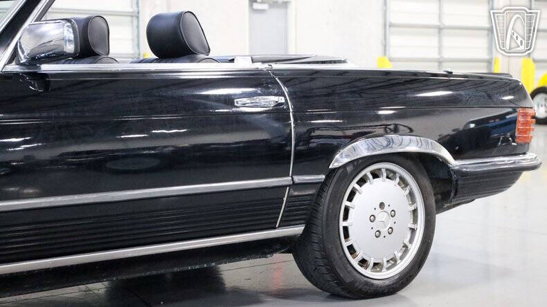 1984 Mercedes-Benz 500-Class