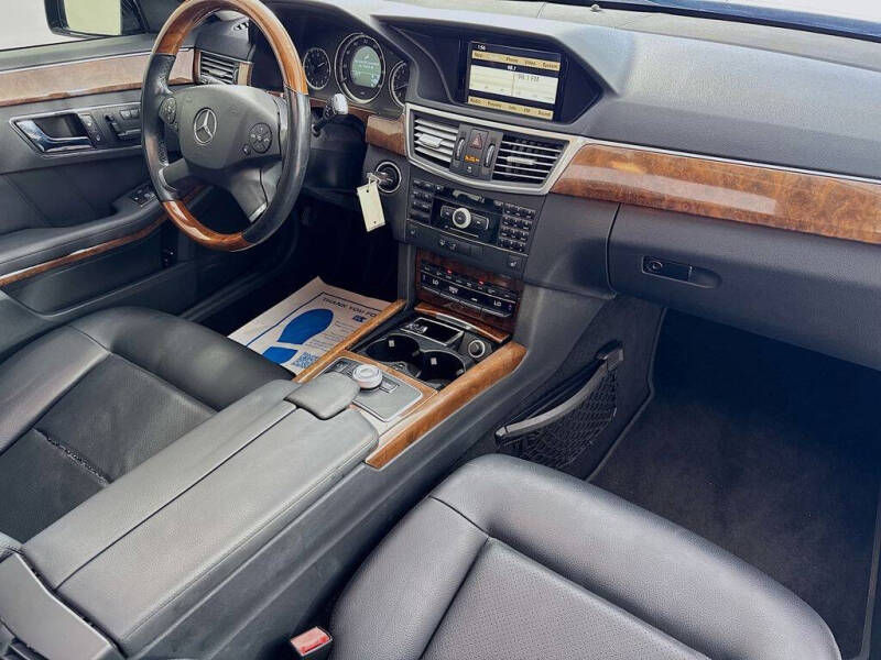 2010 Mercedes-Benz E-Class