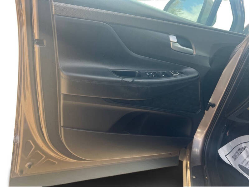 2019 Hyundai Santa Fe SE 2.4L